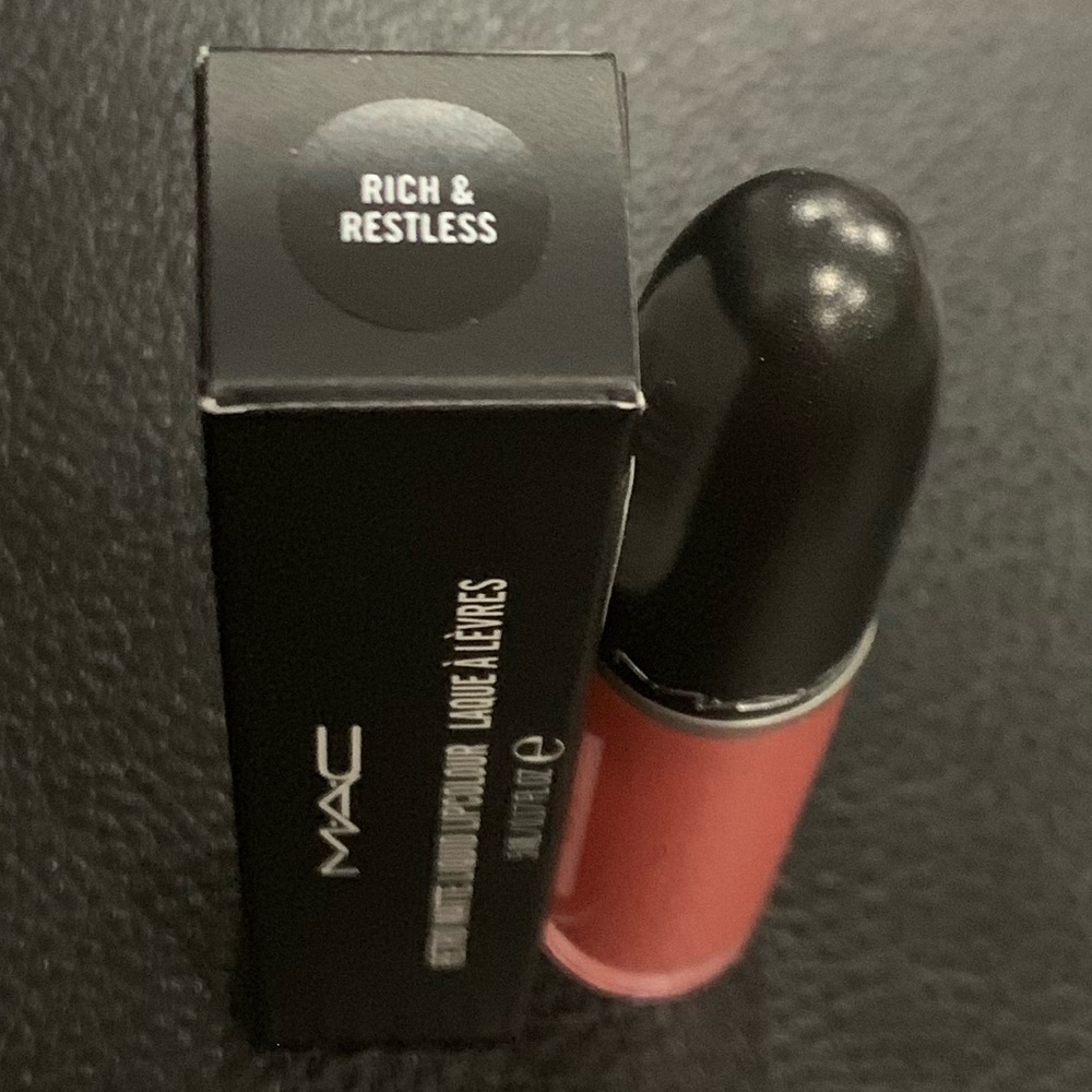 Mac Retro Matte Liquid Lipcolour - Rich & Restless